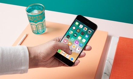 iPhone 5, 5C, 5S, SE, 6, 6+, 6S, 6S+, 7, 7+, 8, and 8+ Screen Repair at Quick Fix (Up to 40% Off)